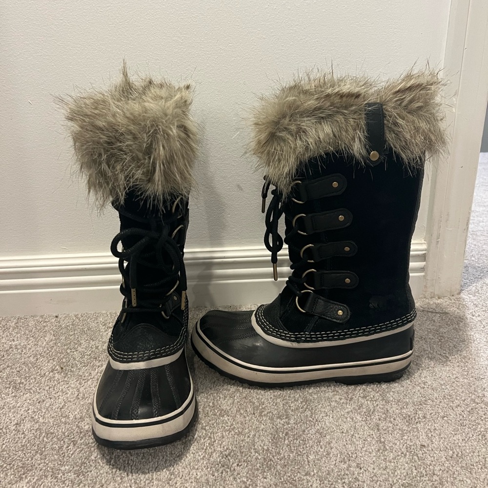 Sorel Joan of Arc Black Winter Boots